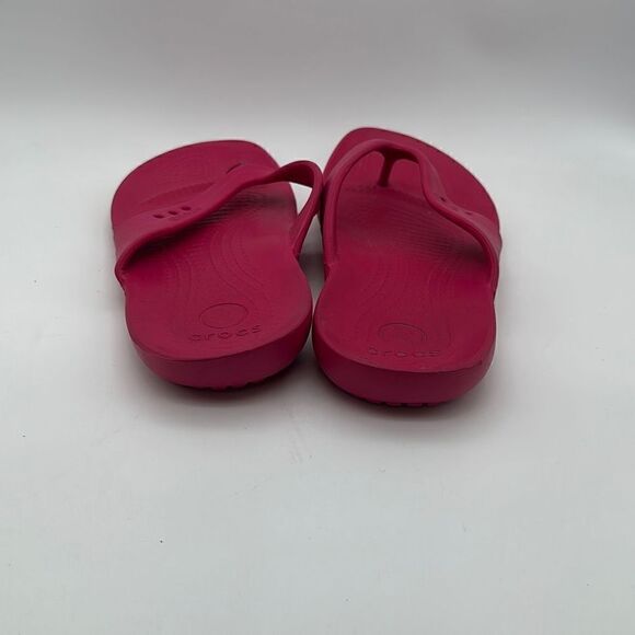 Crocs Pink Girl Flip‎ Flops Fully Pink Size W7 Great condition - Picture 4 of 5